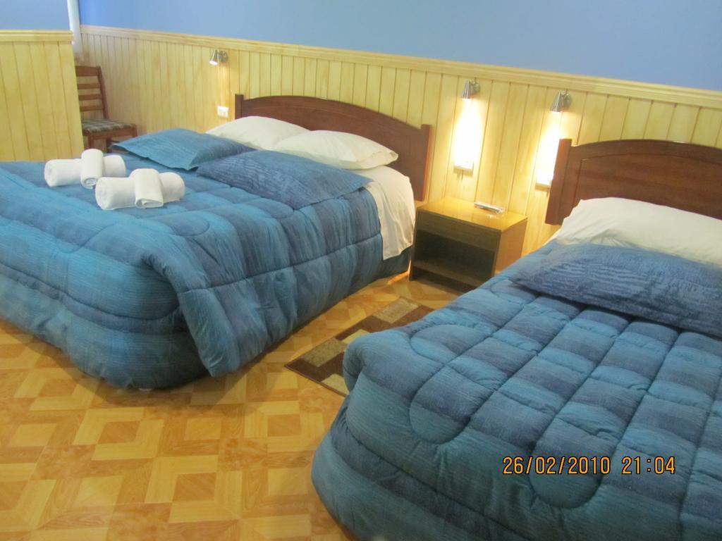 Patagonia Swiss House Hotel Puerto Natales Exterior photo